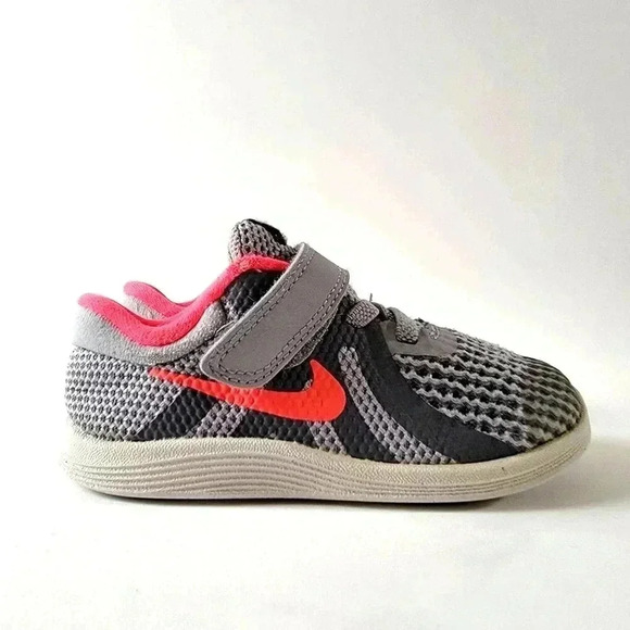 Nike Revolution 4 TD Marathon Running Shoes - 7C - Picture 1 of 10